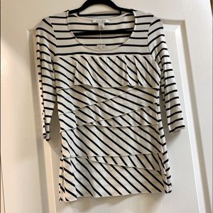 ***WH/BM black and white striped tiered ruffle top S